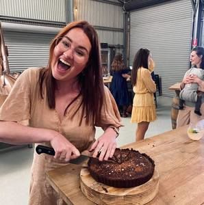 Meet your Posher, Felicity